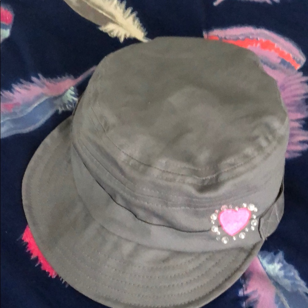 Cap